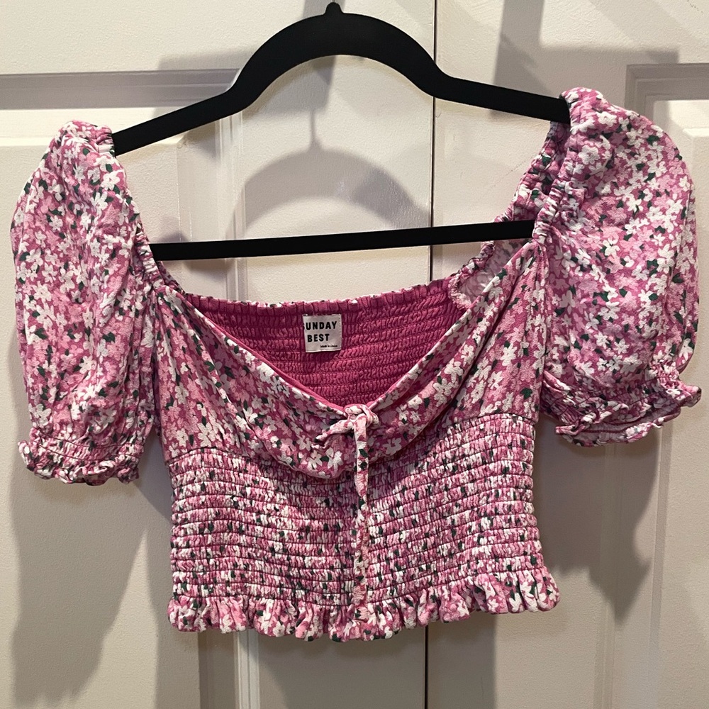 Aritzia Sunday Best Sinatra Blouse Jam Packed Floral Fuchsia Size XS NWOT